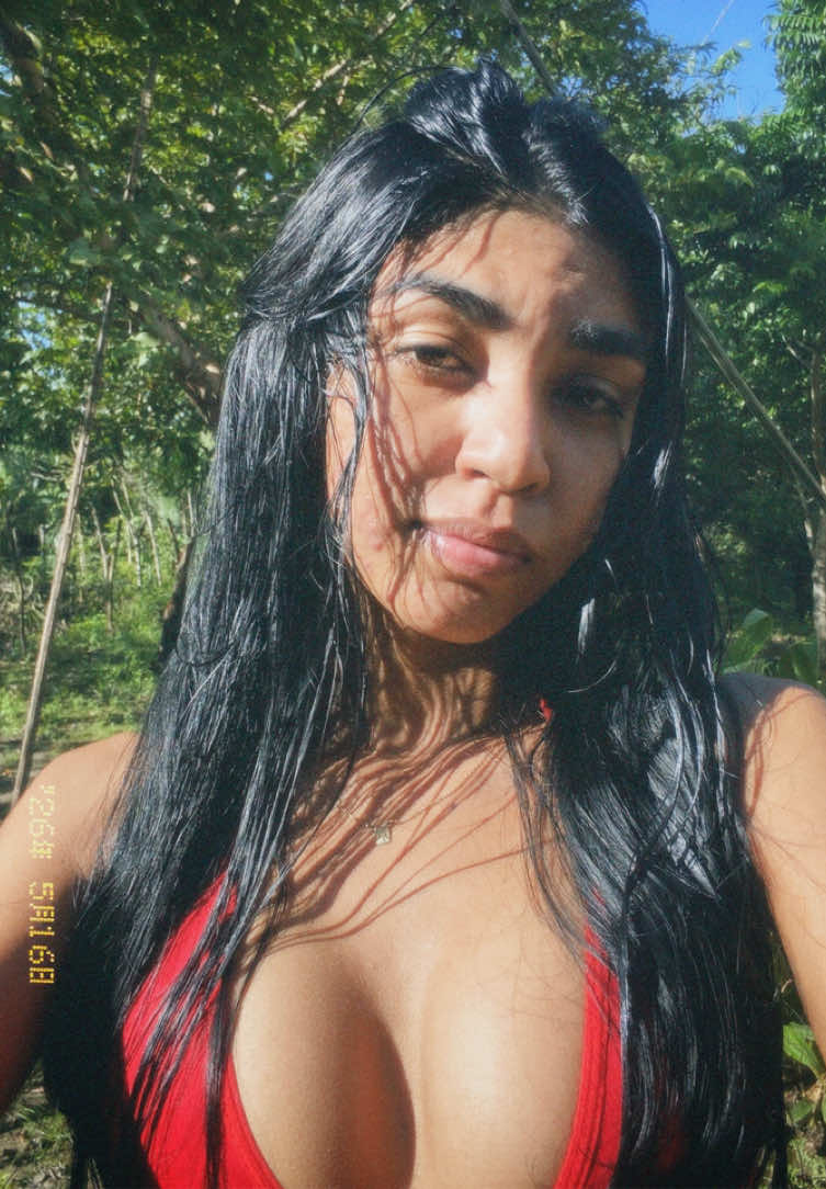 @Lᴀʟɪɴʜᴀ 𝐞́ 🔝