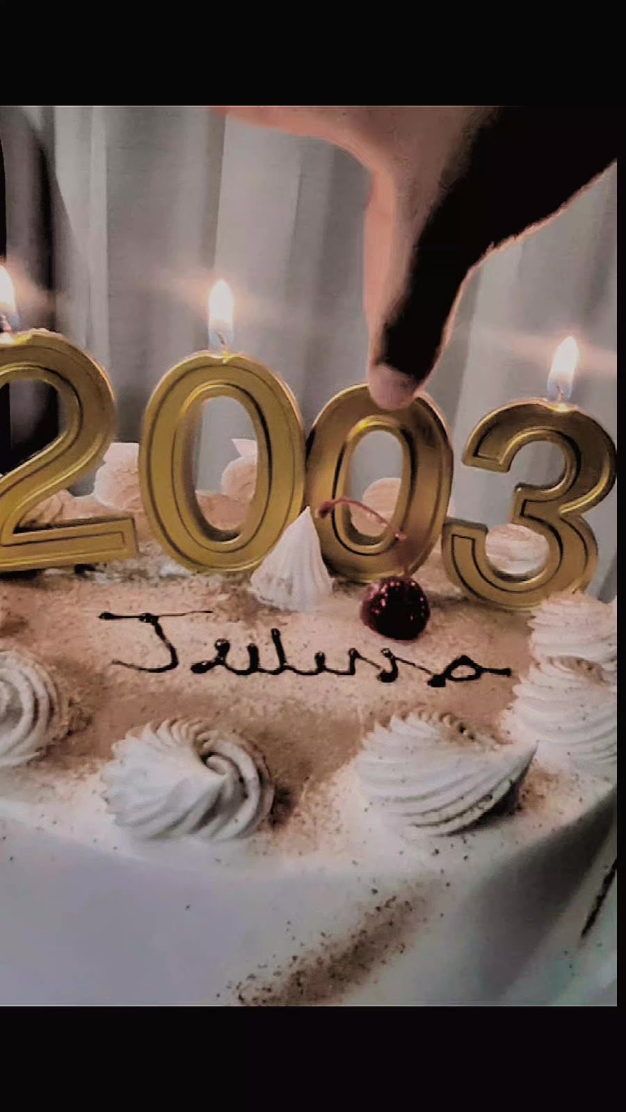 @juli 🪼