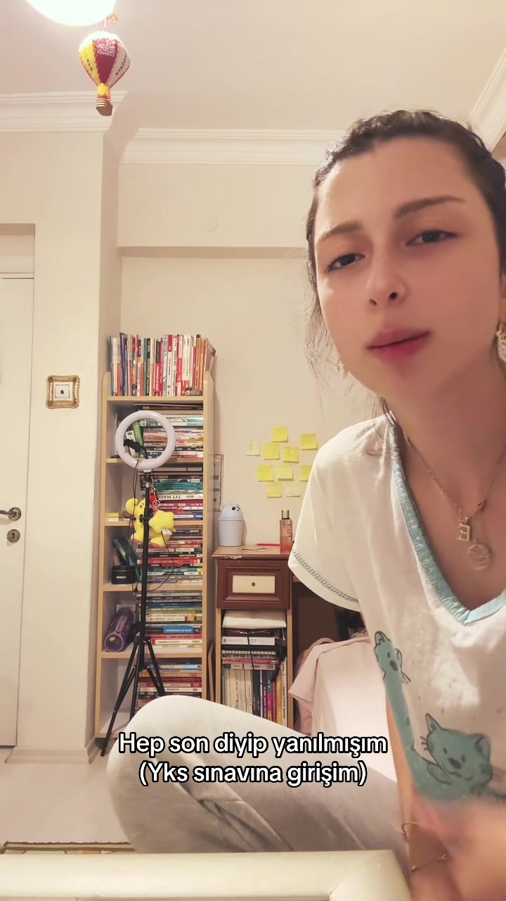 @Açelya~