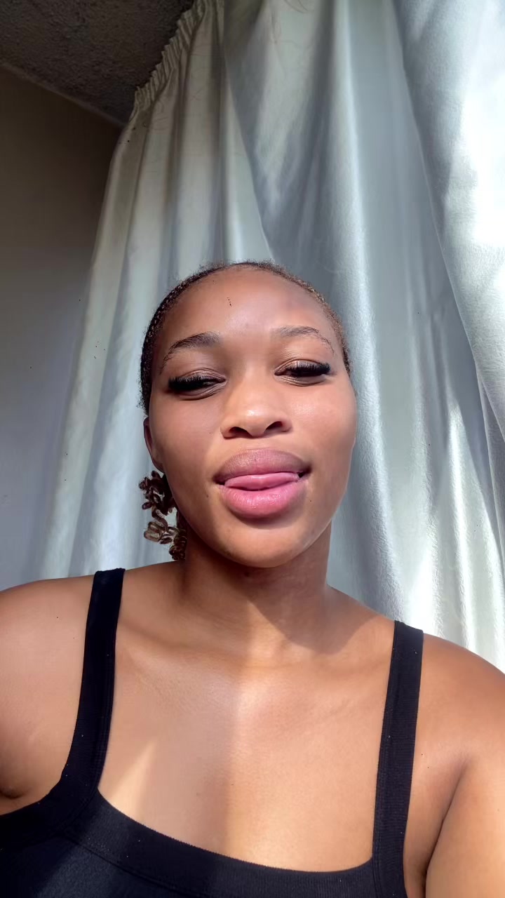 @karabomorake2