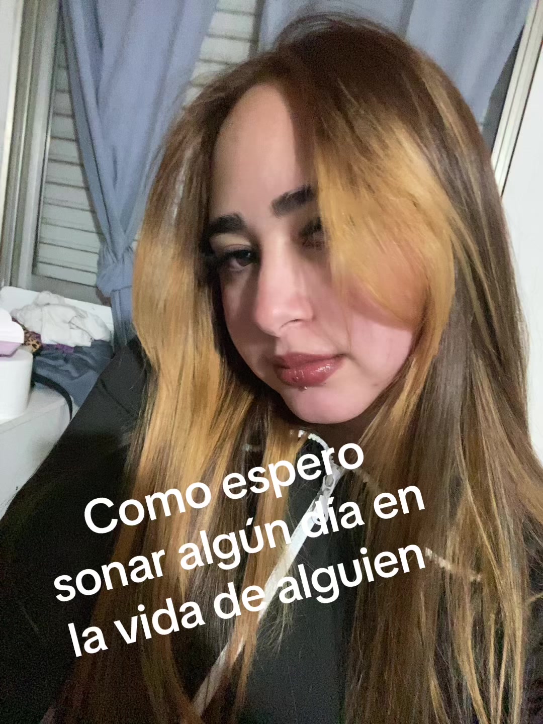 @Nayla_roldan