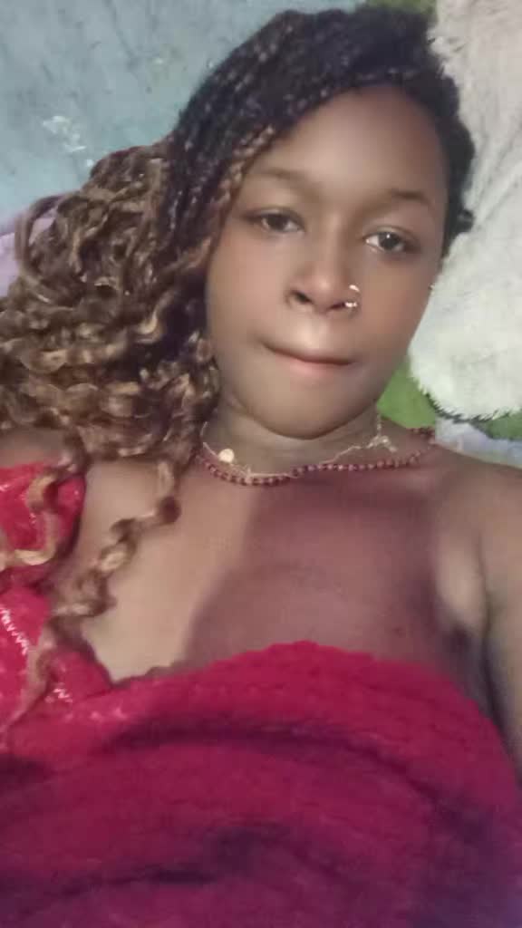 @modelo leona