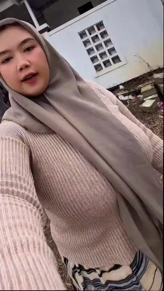 @Kartika_yundia