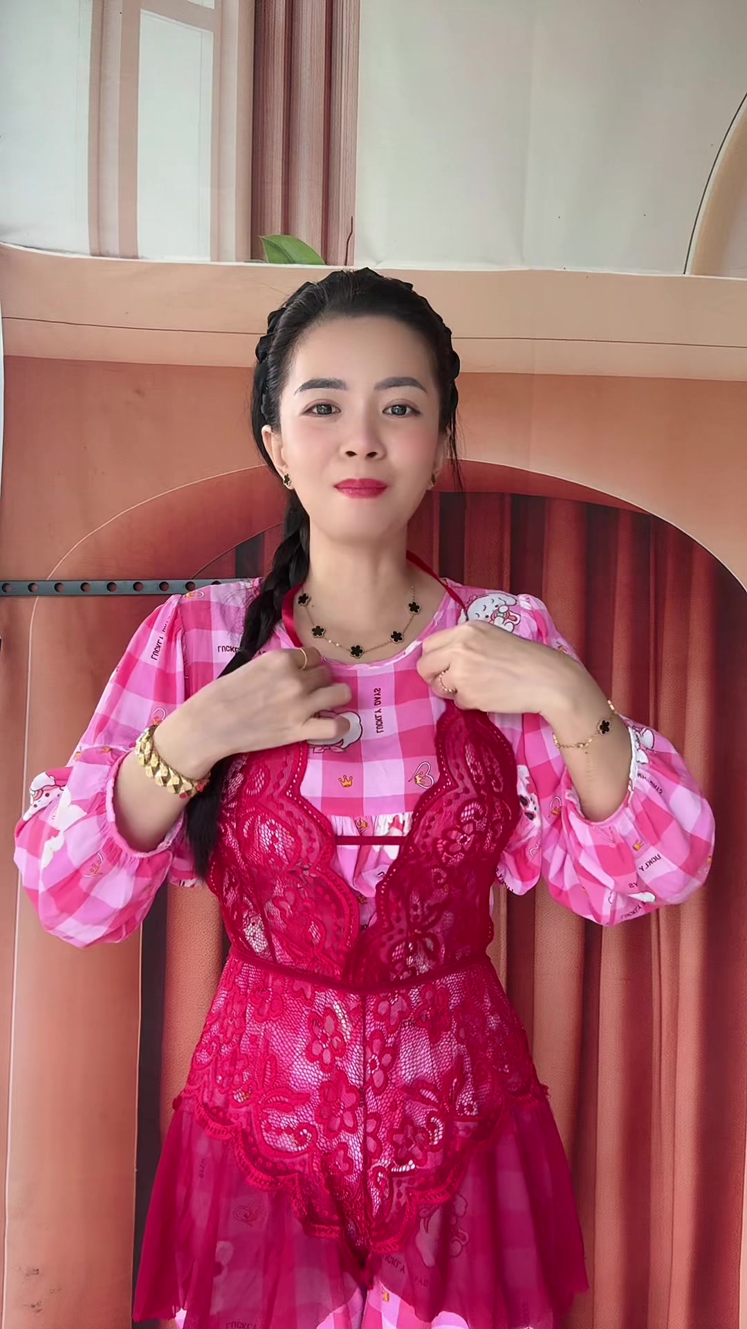 @Em Cẩm Nè