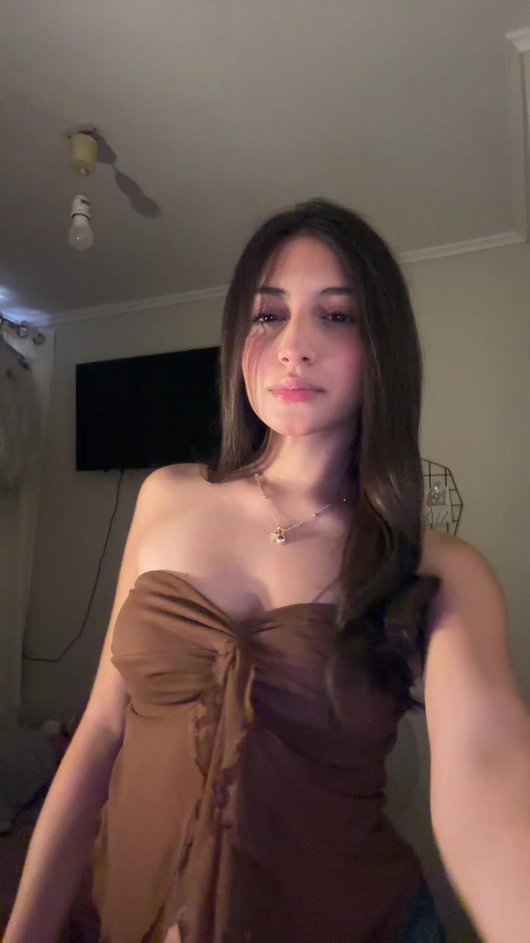 @𝐴𝑛𝑔𝑒𝑙𝑦