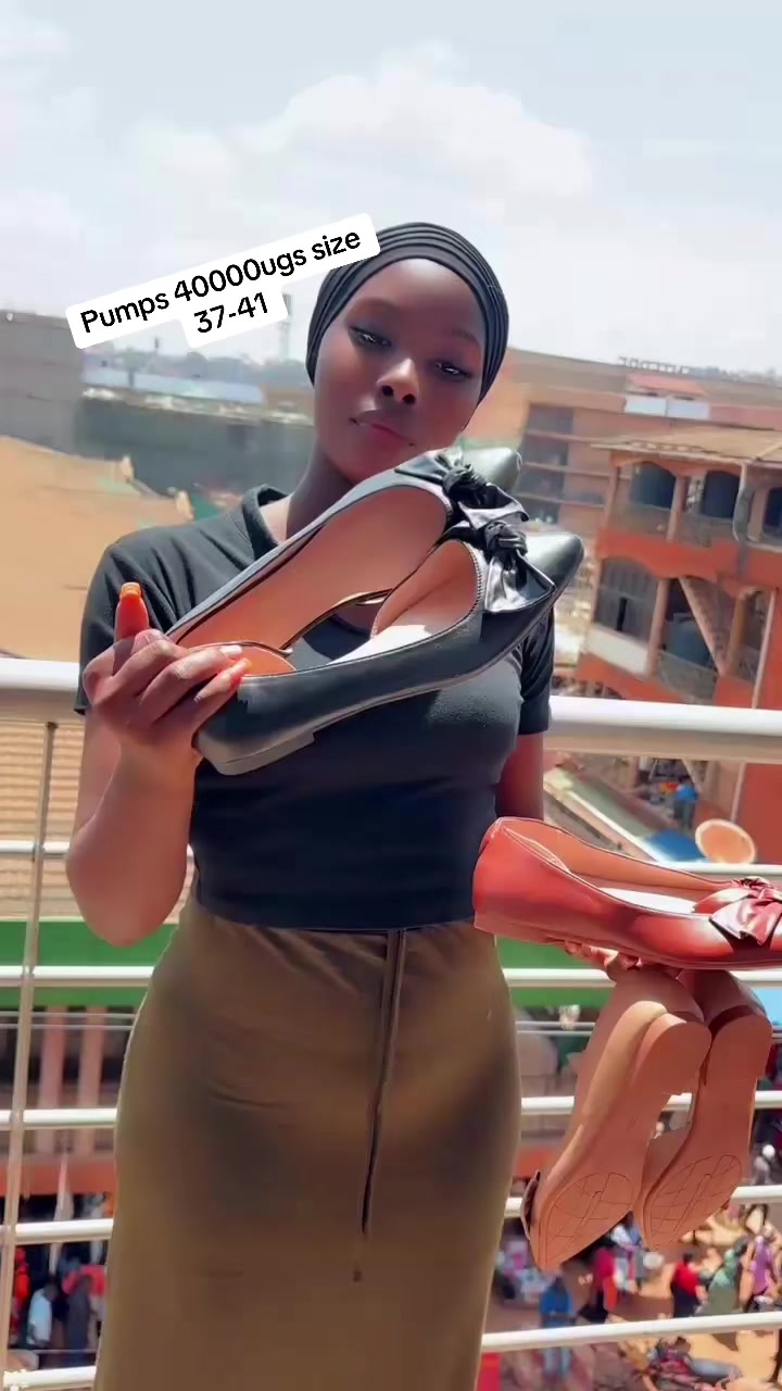@JS ADDICTION SHOE STORE
