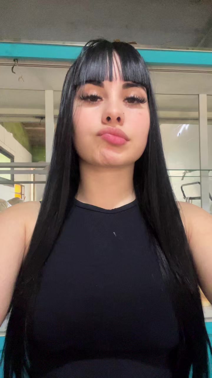 @𝓿𝓪𝓵𝓮𝓷𝓽𝓽𝓲𝓷𝓪𝓪 ❤️&zwj;🔥