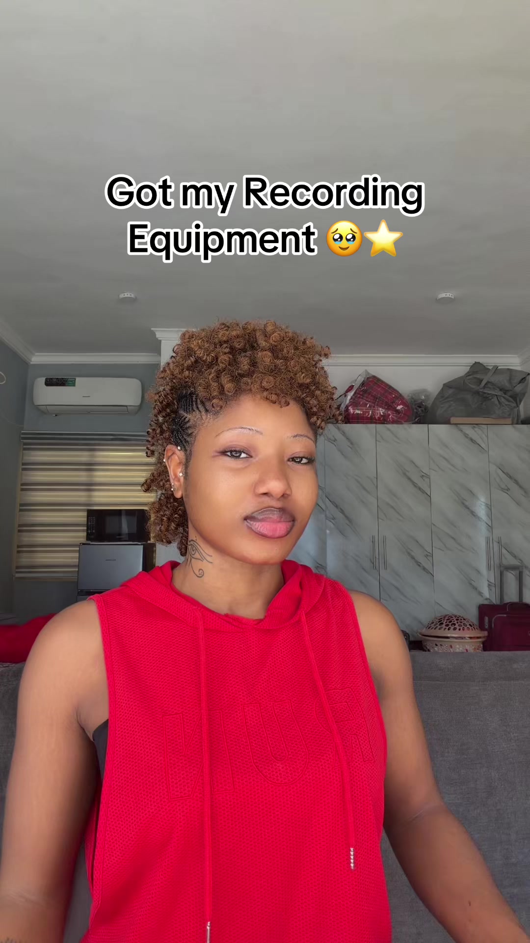 @VHENÉ ⭐️