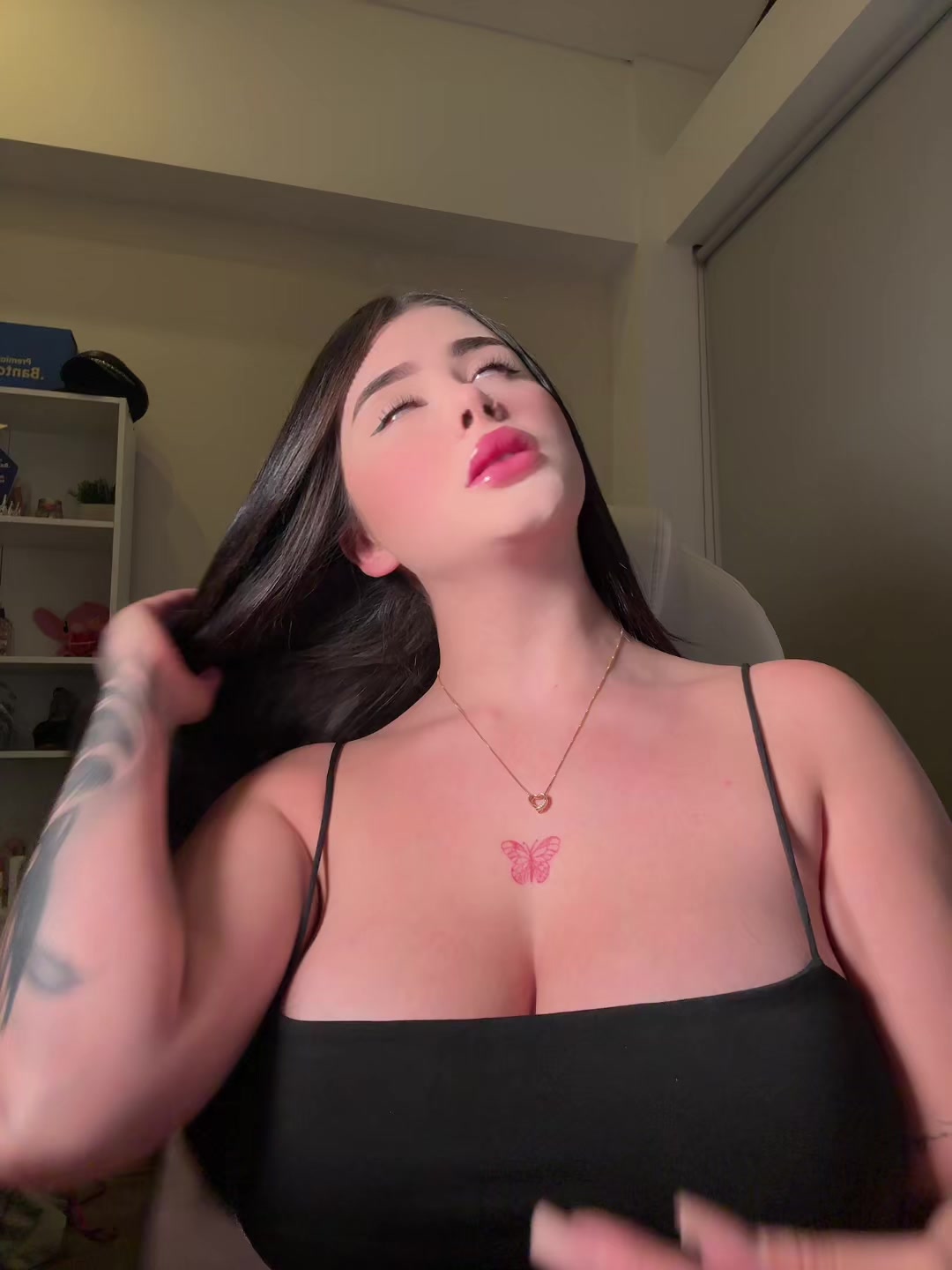 @laurajimnz_oficial