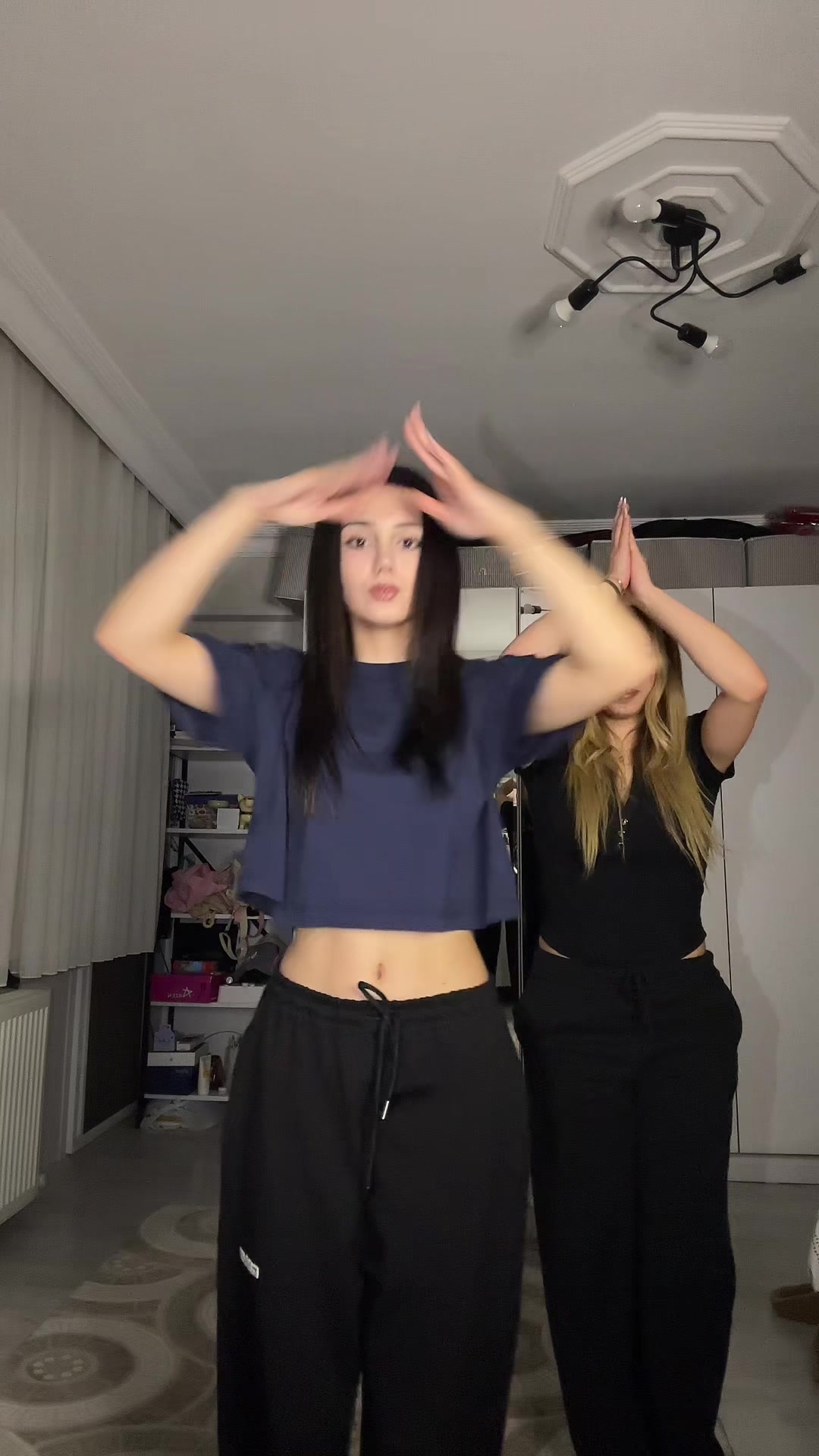 @scdenaz
