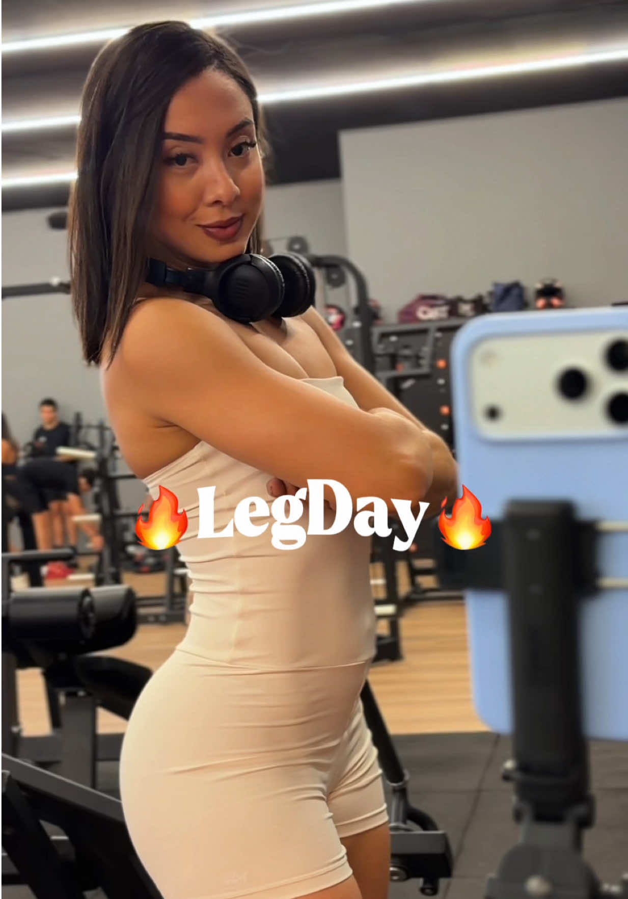@𝗔𝗠𝗔𝗡𝗗𝗔 𝗠𝗢𝗨𝗥𝗔