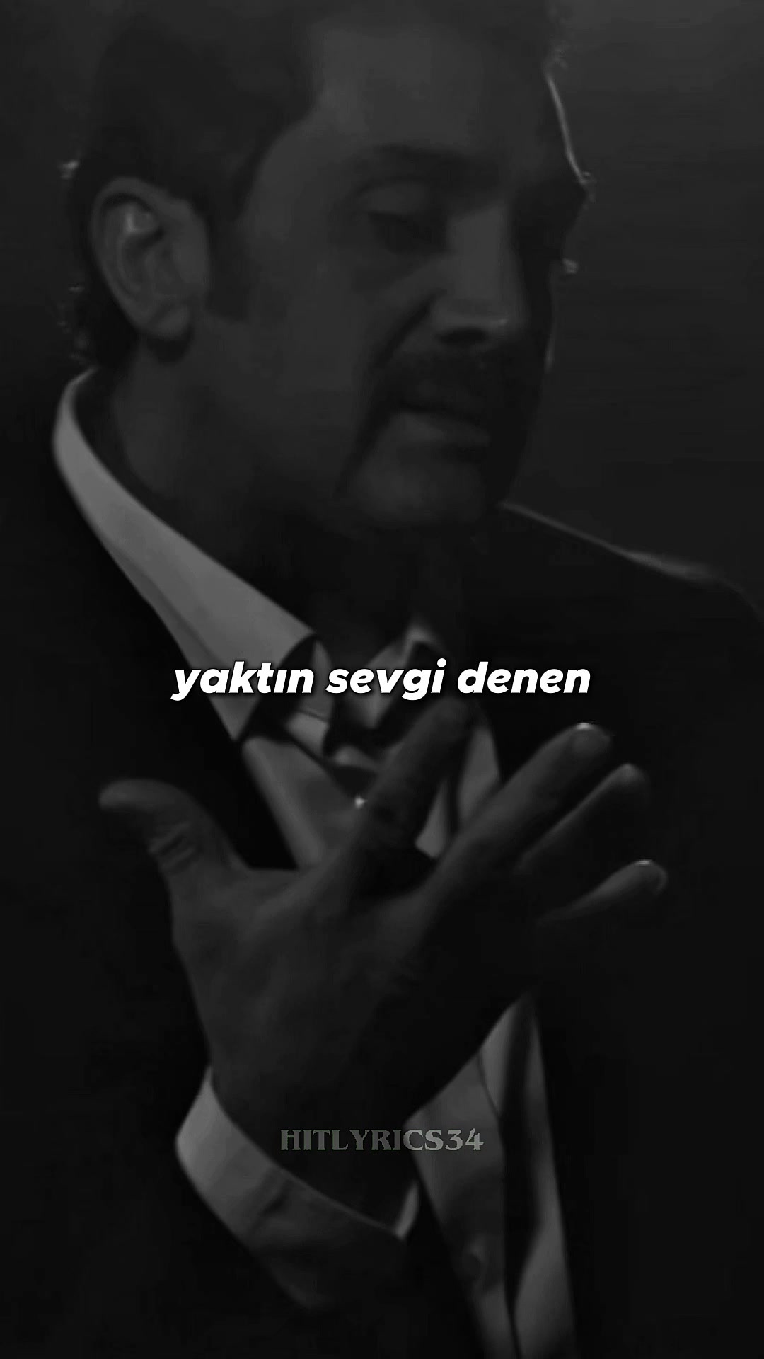 @Hit Lyrics