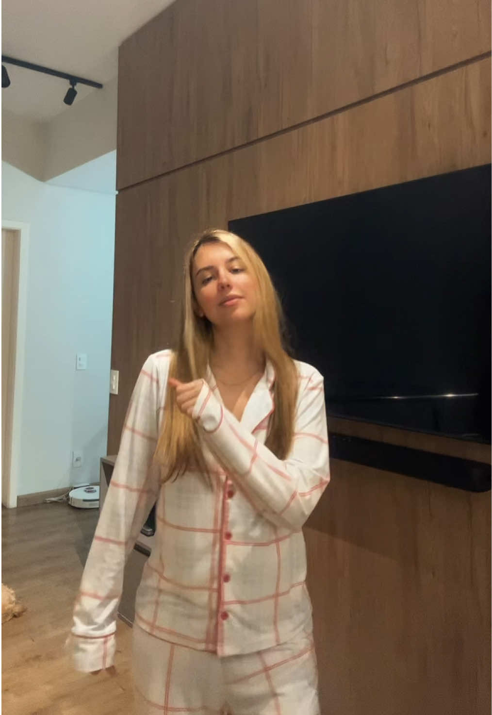@ana julia