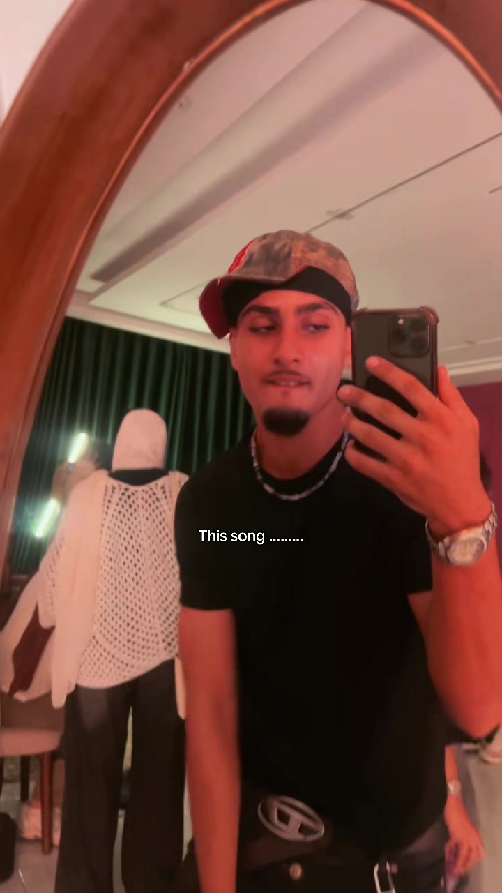 @aFroooBoooy