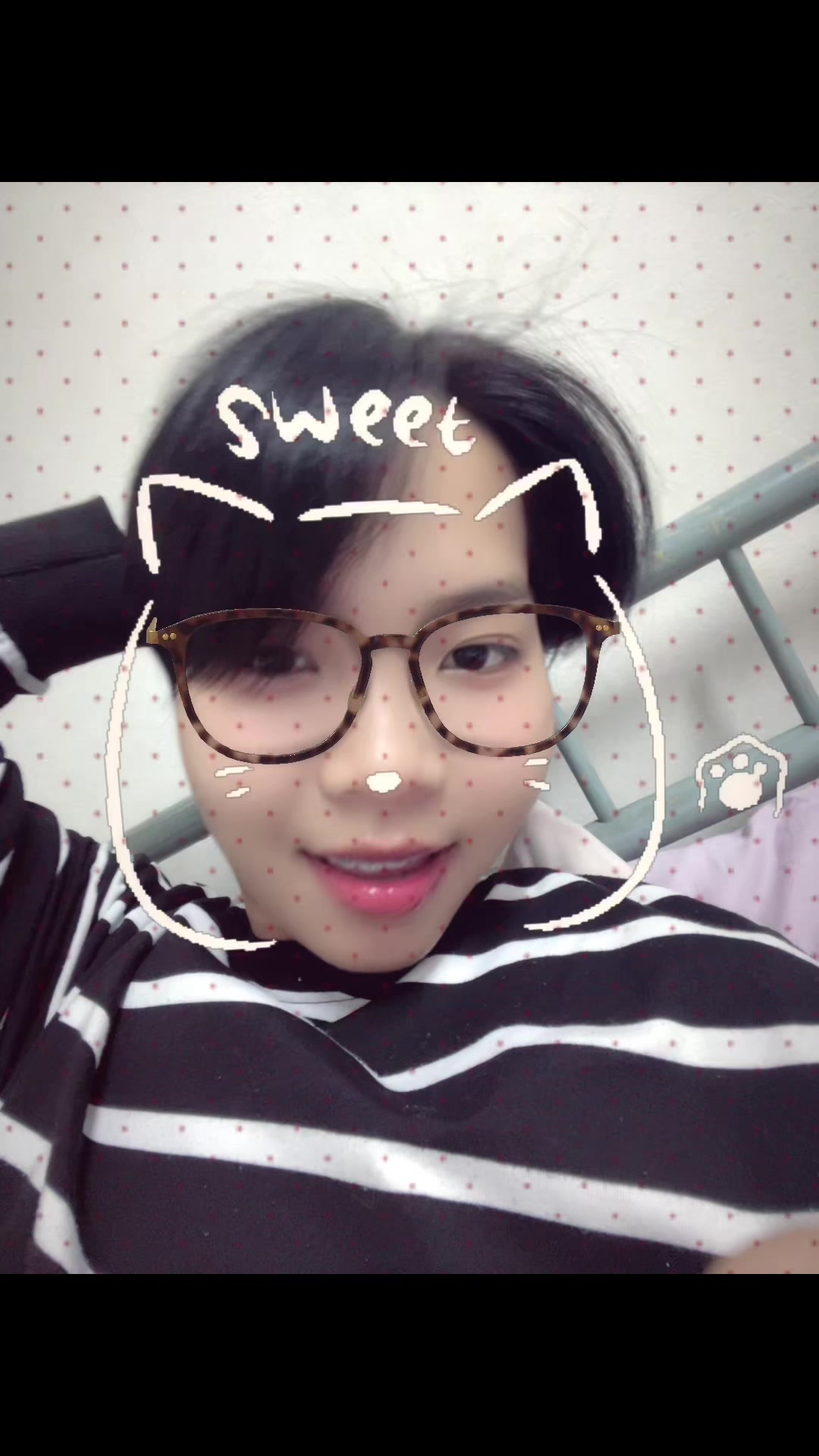 @นินิว