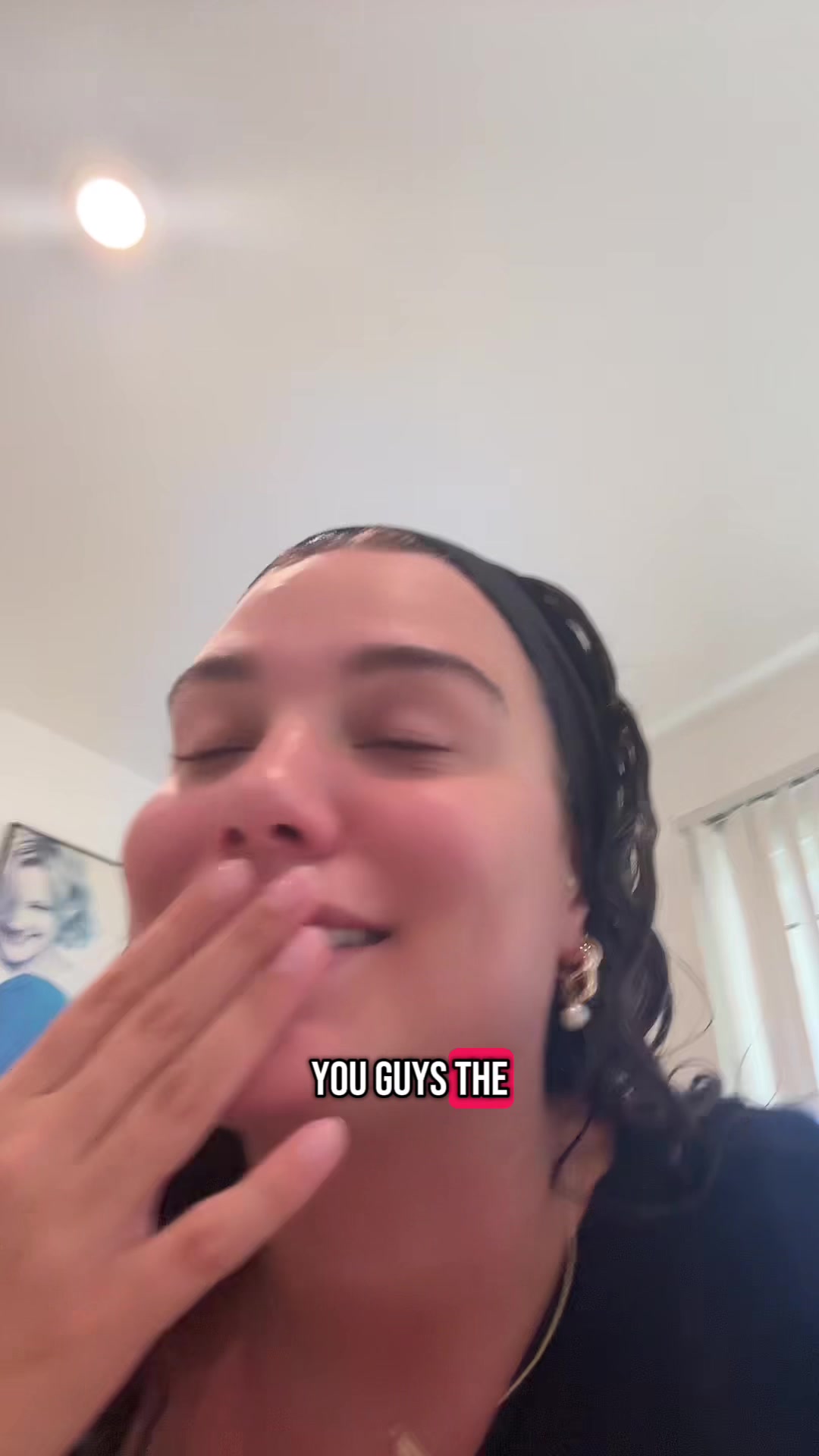 @ellienaone