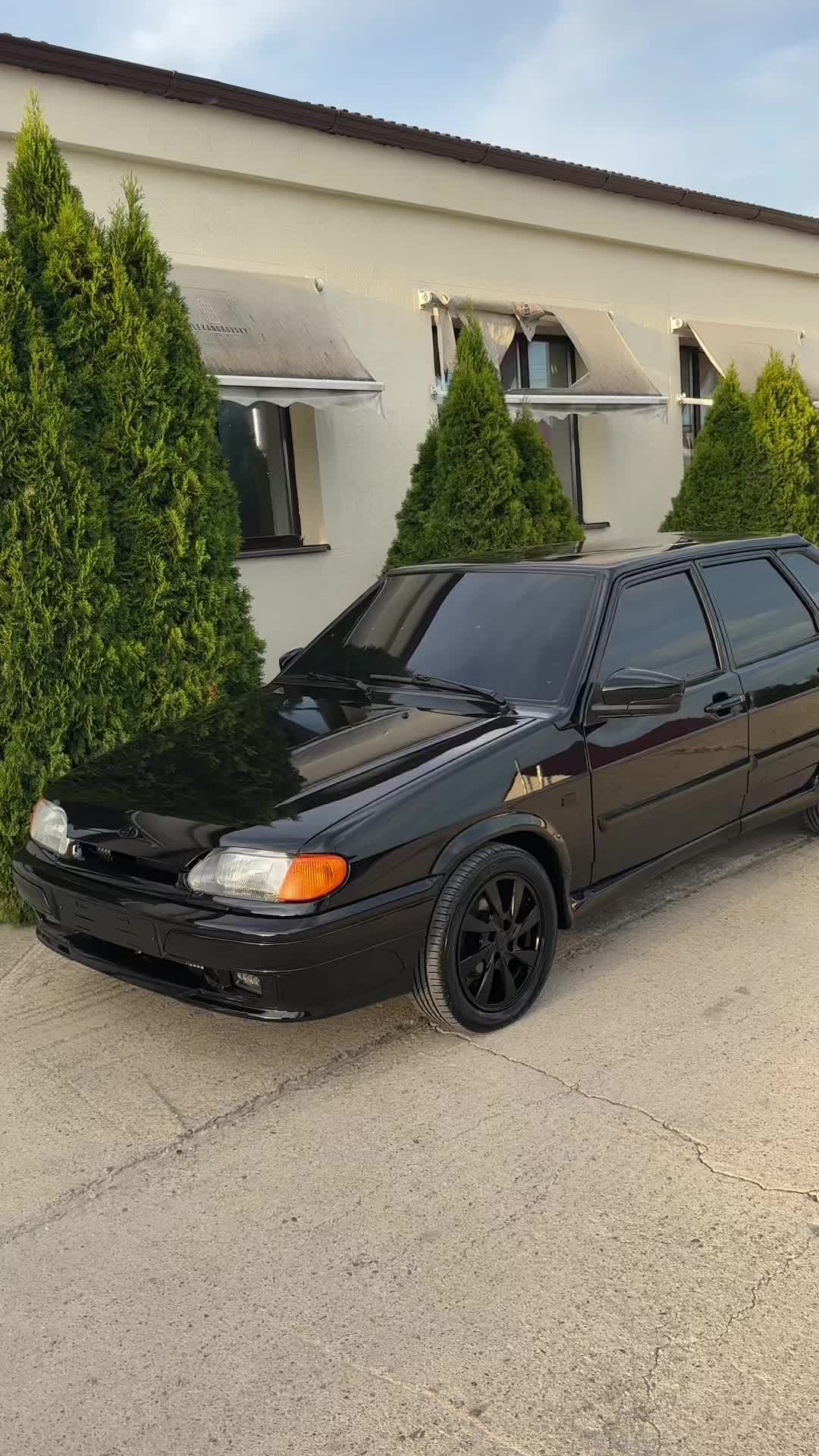 @adamyan_77_