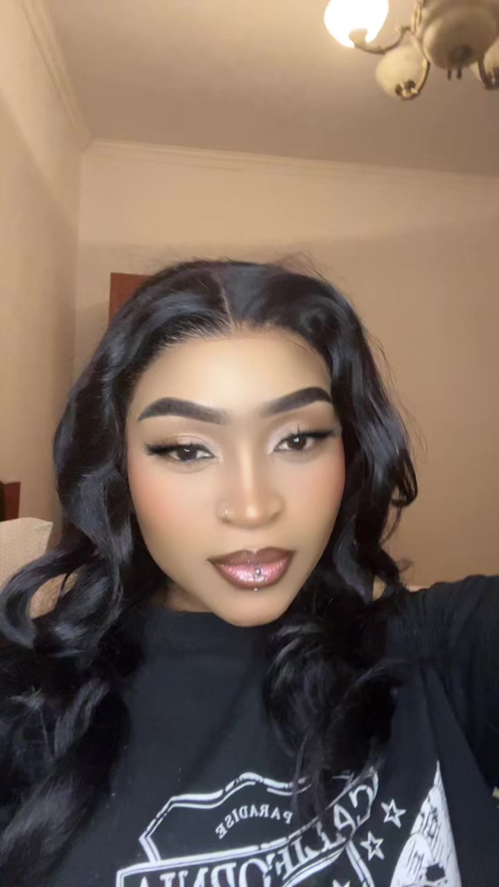 @Amira Dior