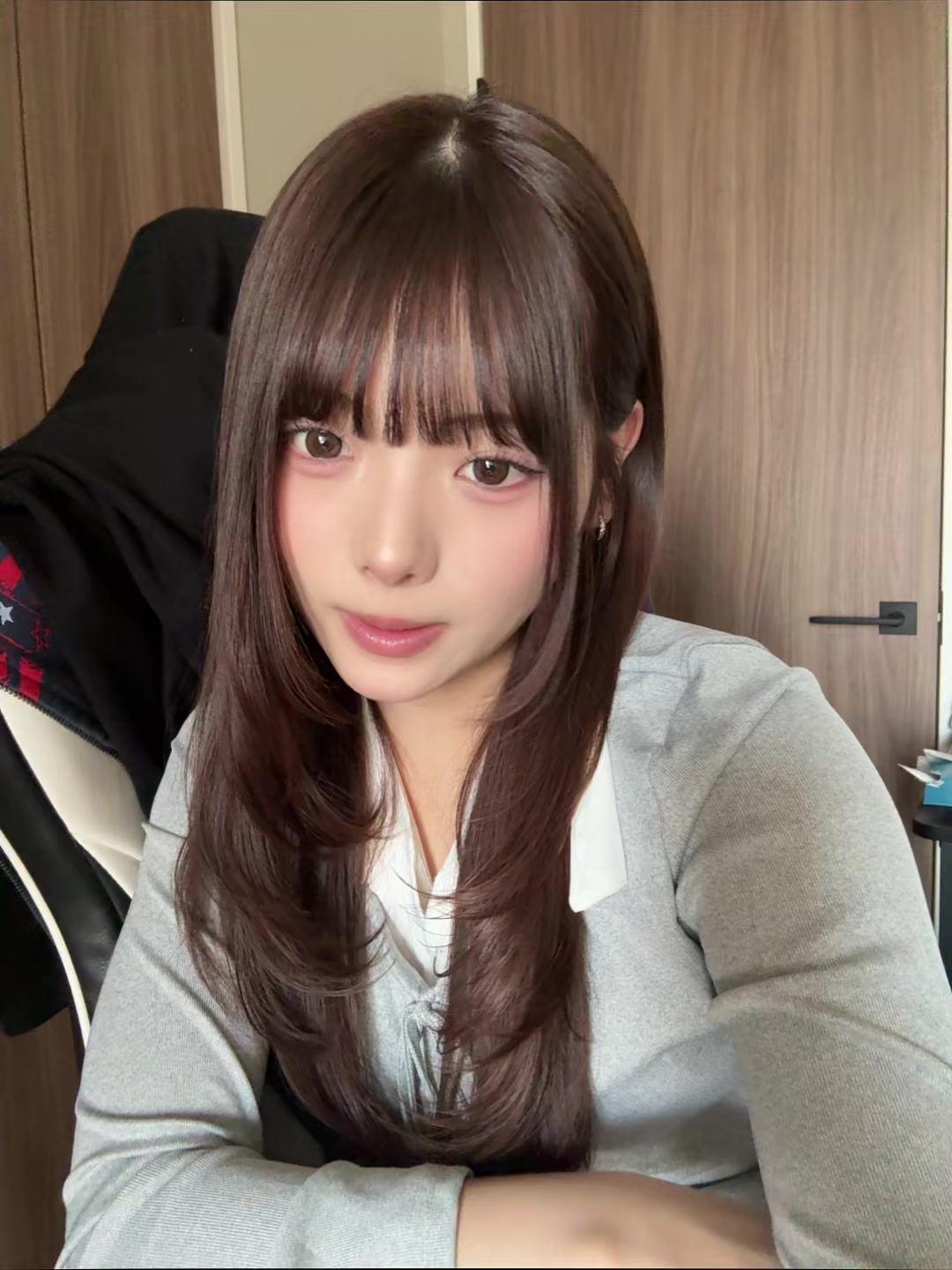 @莉那