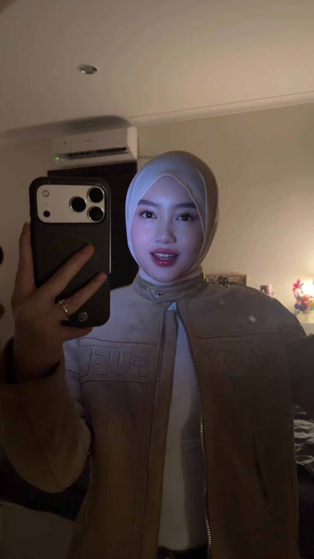 @Finazia