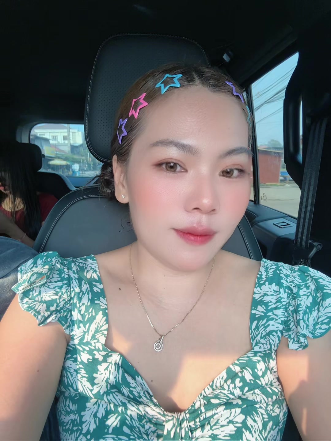 @ຟອງ