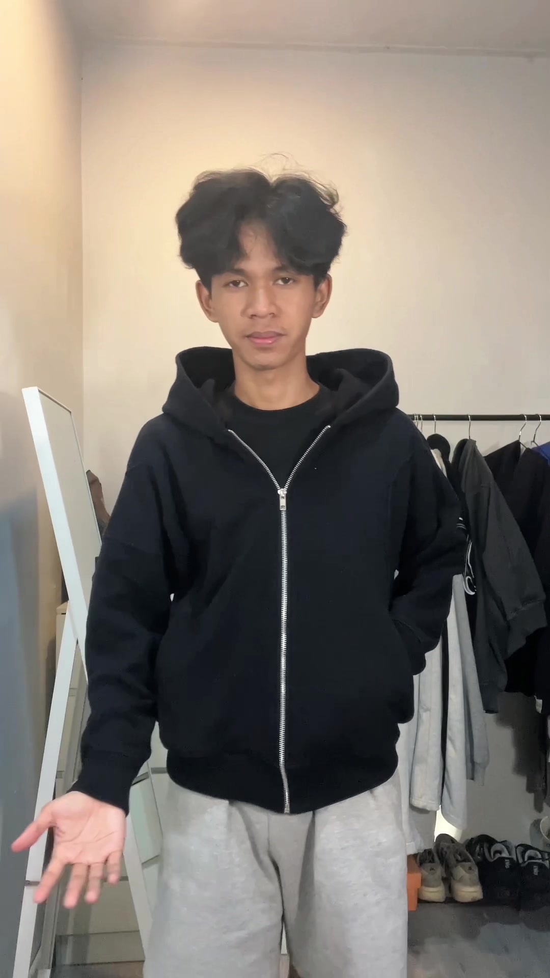 @RE