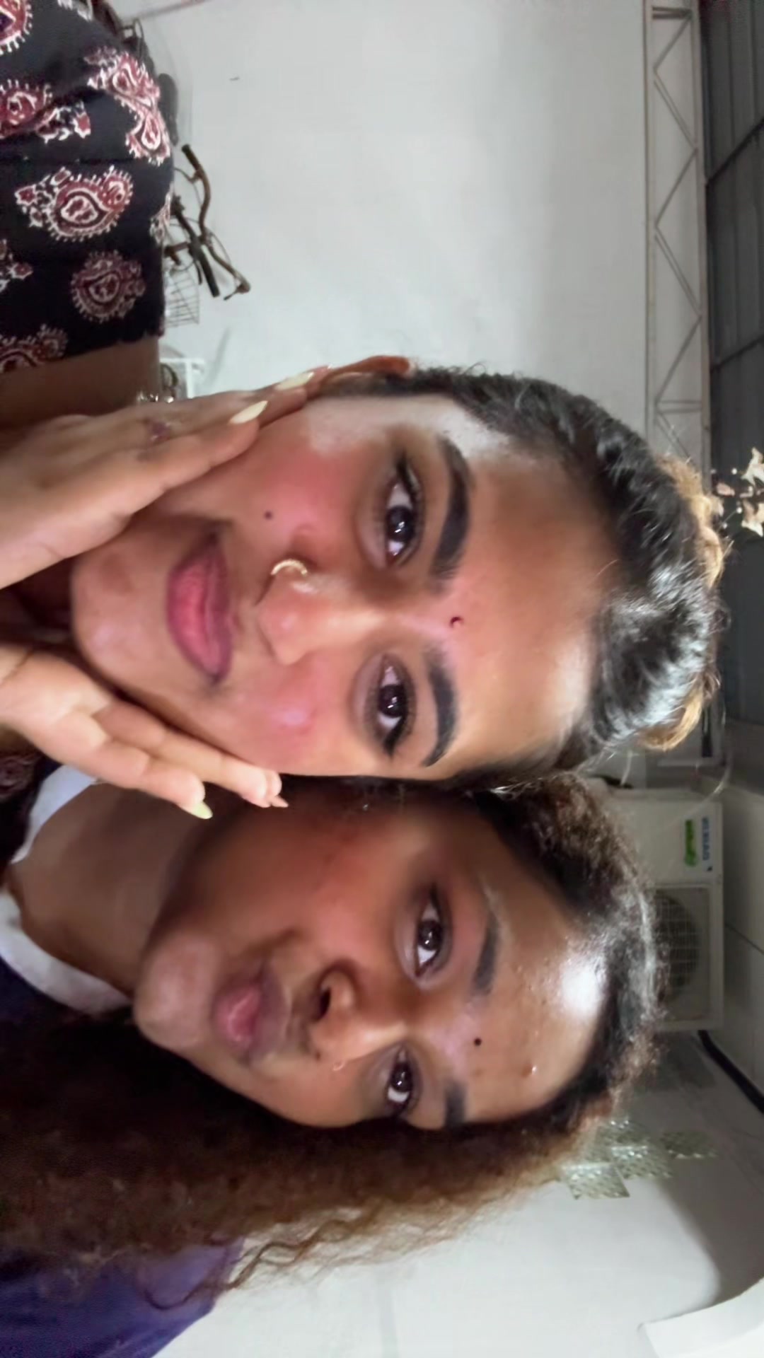@___kaes