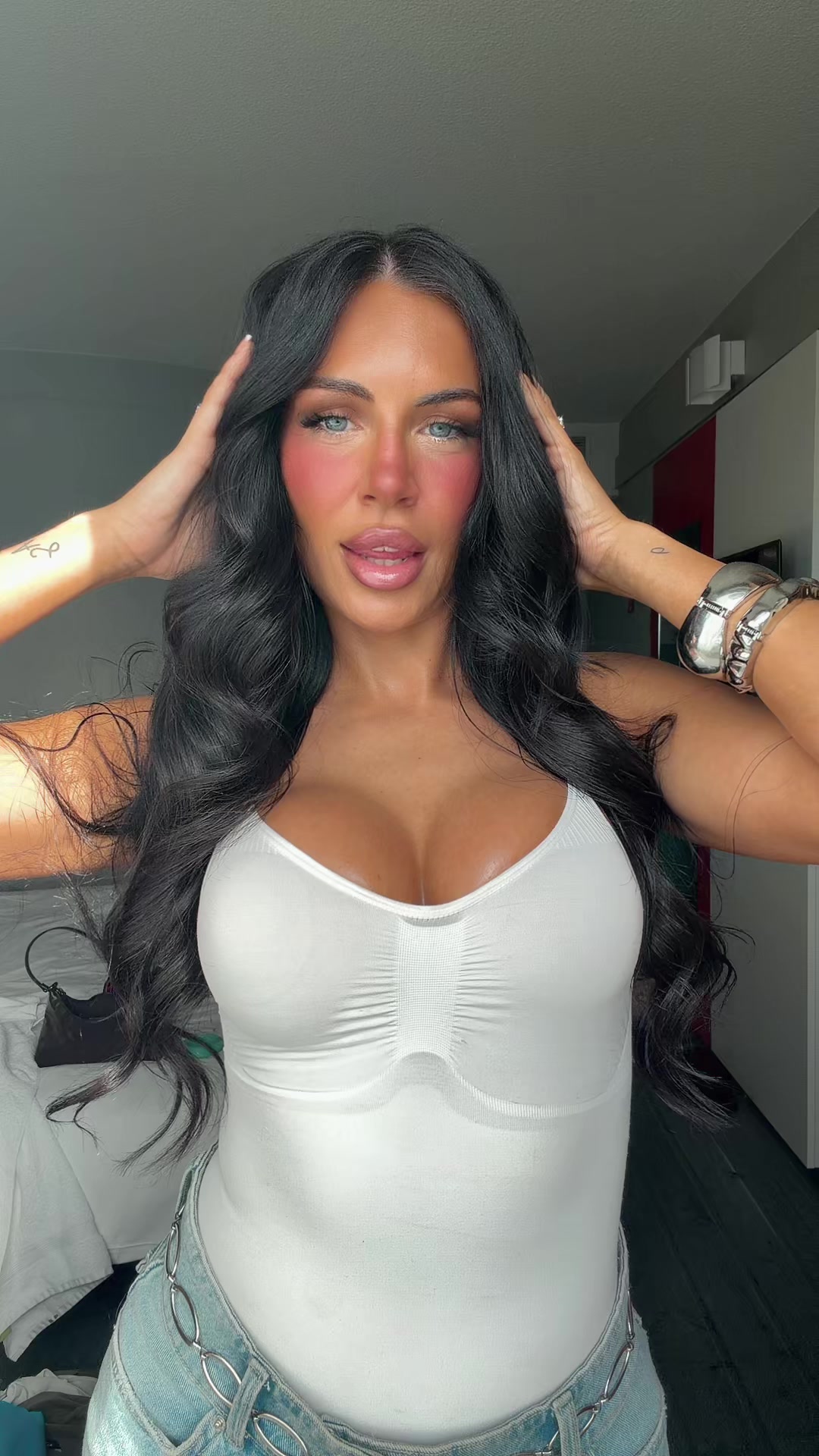 @Vivien Evelinda Tzouvaras