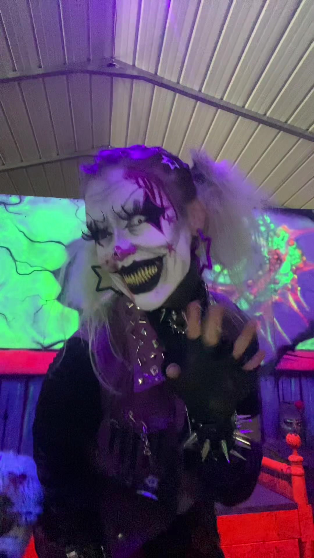 @ditzysdeadly