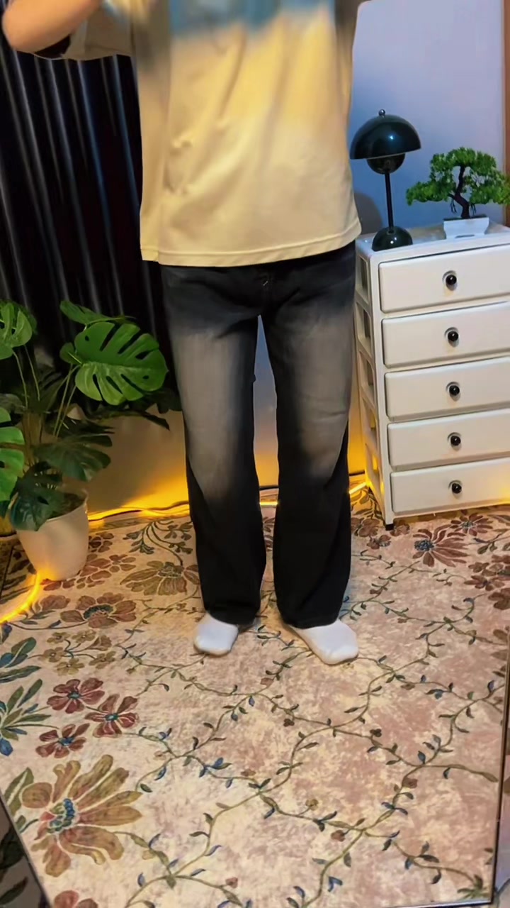 @OutfitCorner