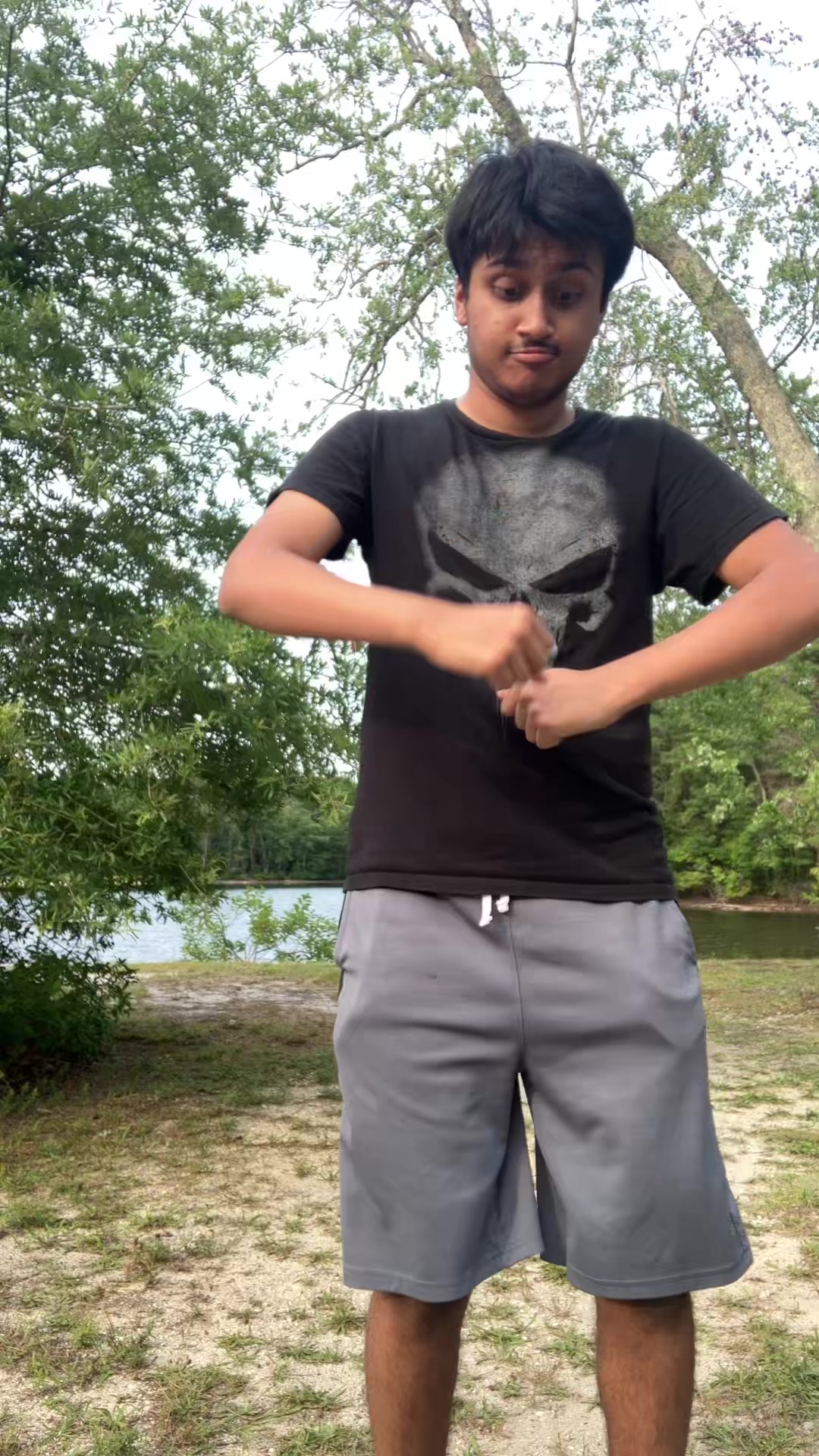 @𝕂𝕪𝕝𝕖 🍗🍜