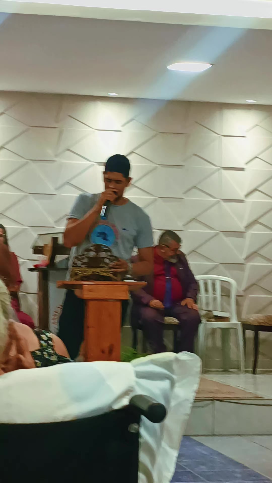 @alessandroferoficial