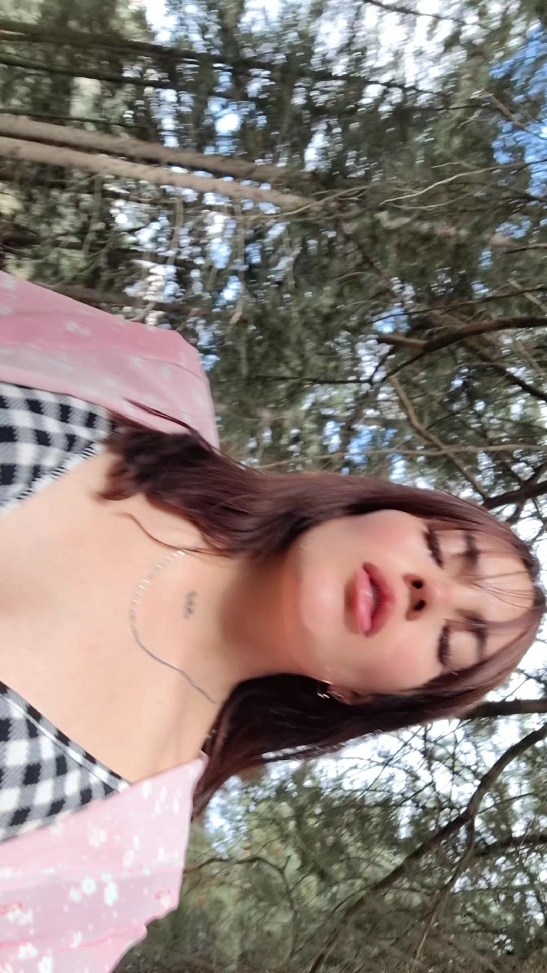 @LALI🧸