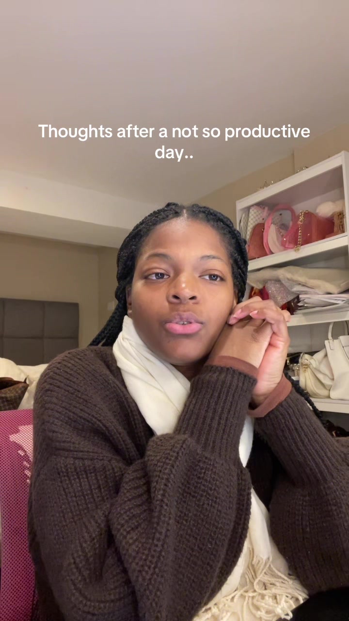 @TheeRoyalBaddie