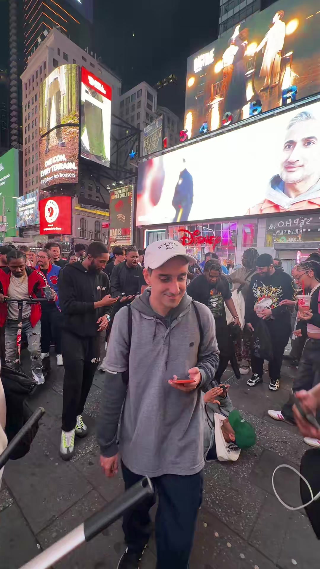 @paolatimessquaresoficial