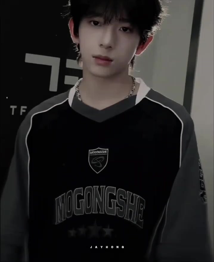 @Zuo Qihan_ๅชๆฏ๐ฐ๐