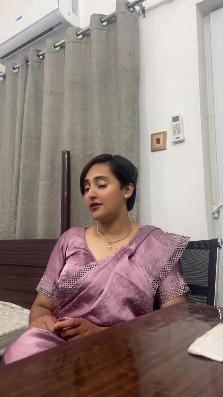 @Babita🦋