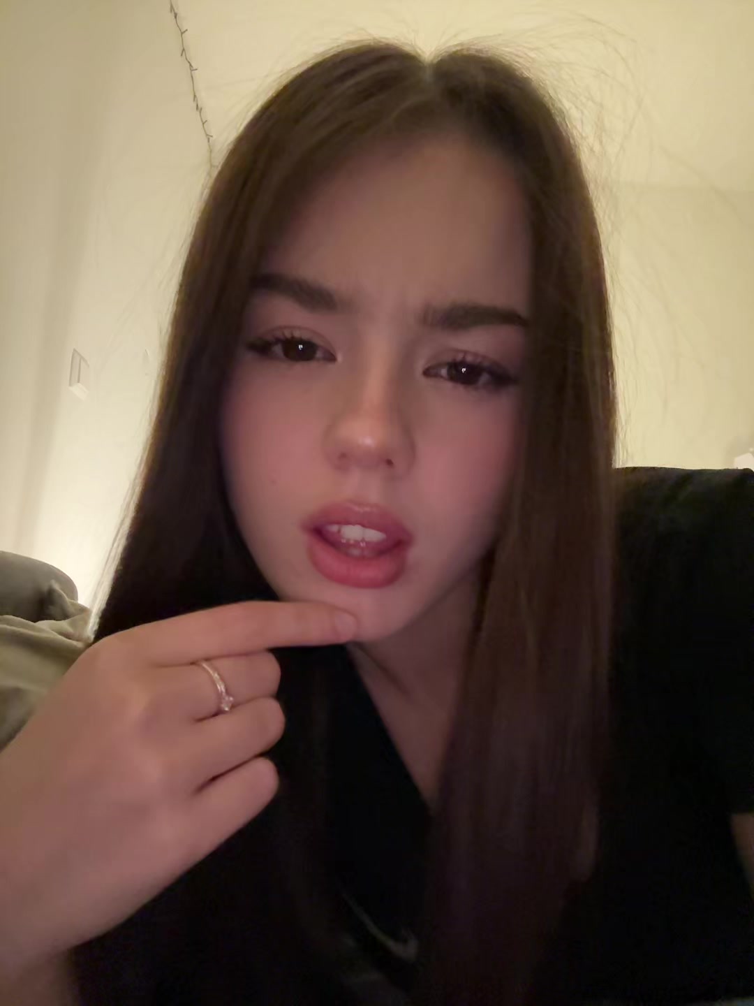 @xDhka