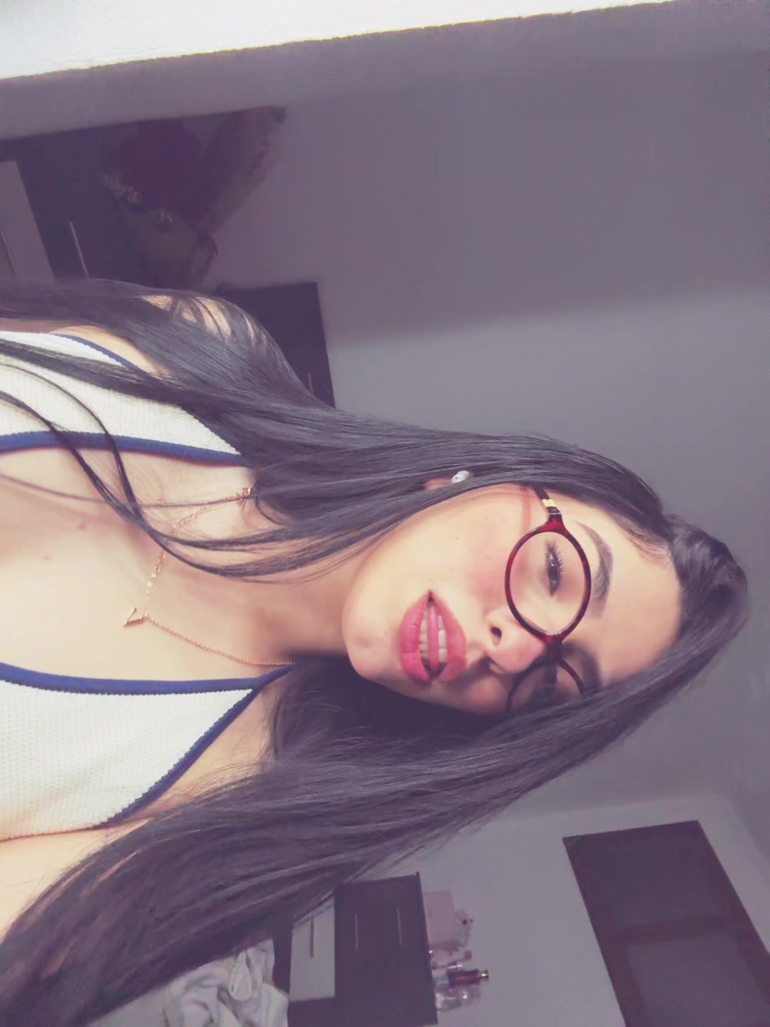 @Valen Sierra💞✨