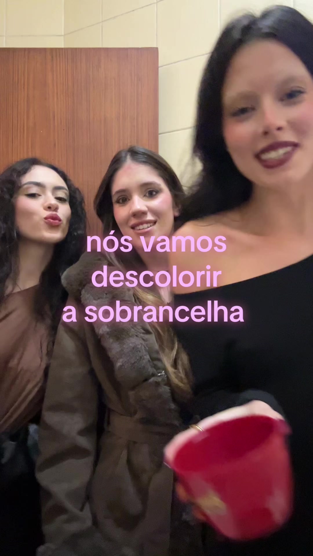 @isadora perraro