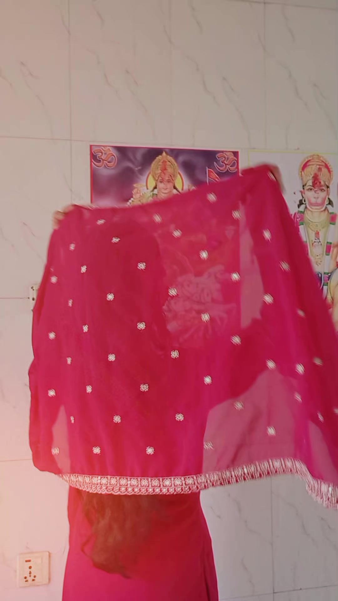 @rakhi thakur🌸🕊️