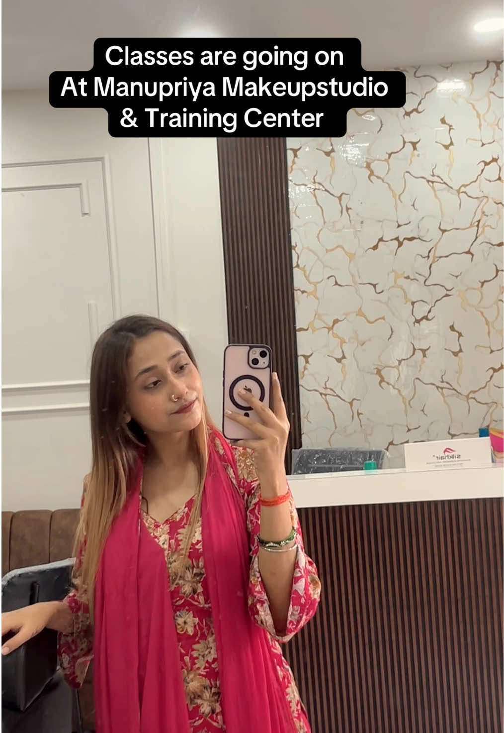 @Manupriyamakeupstudio