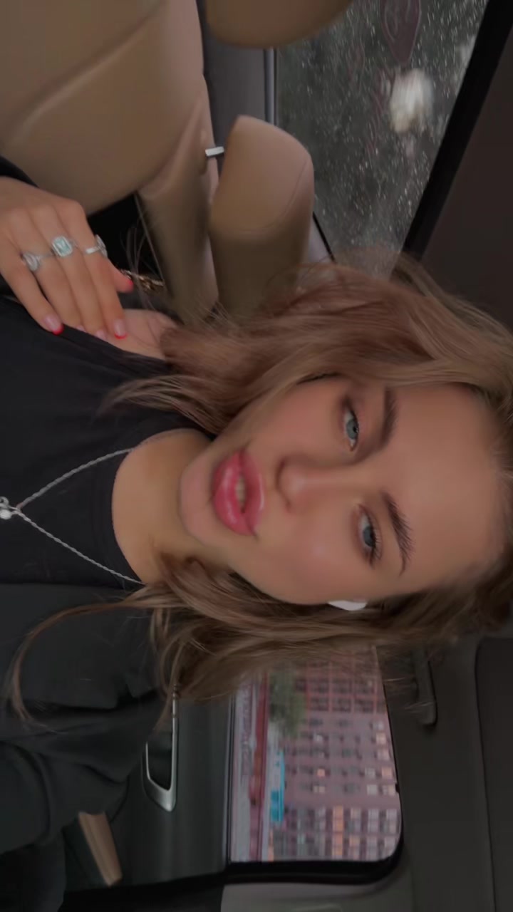 @v.iktoriaaaa