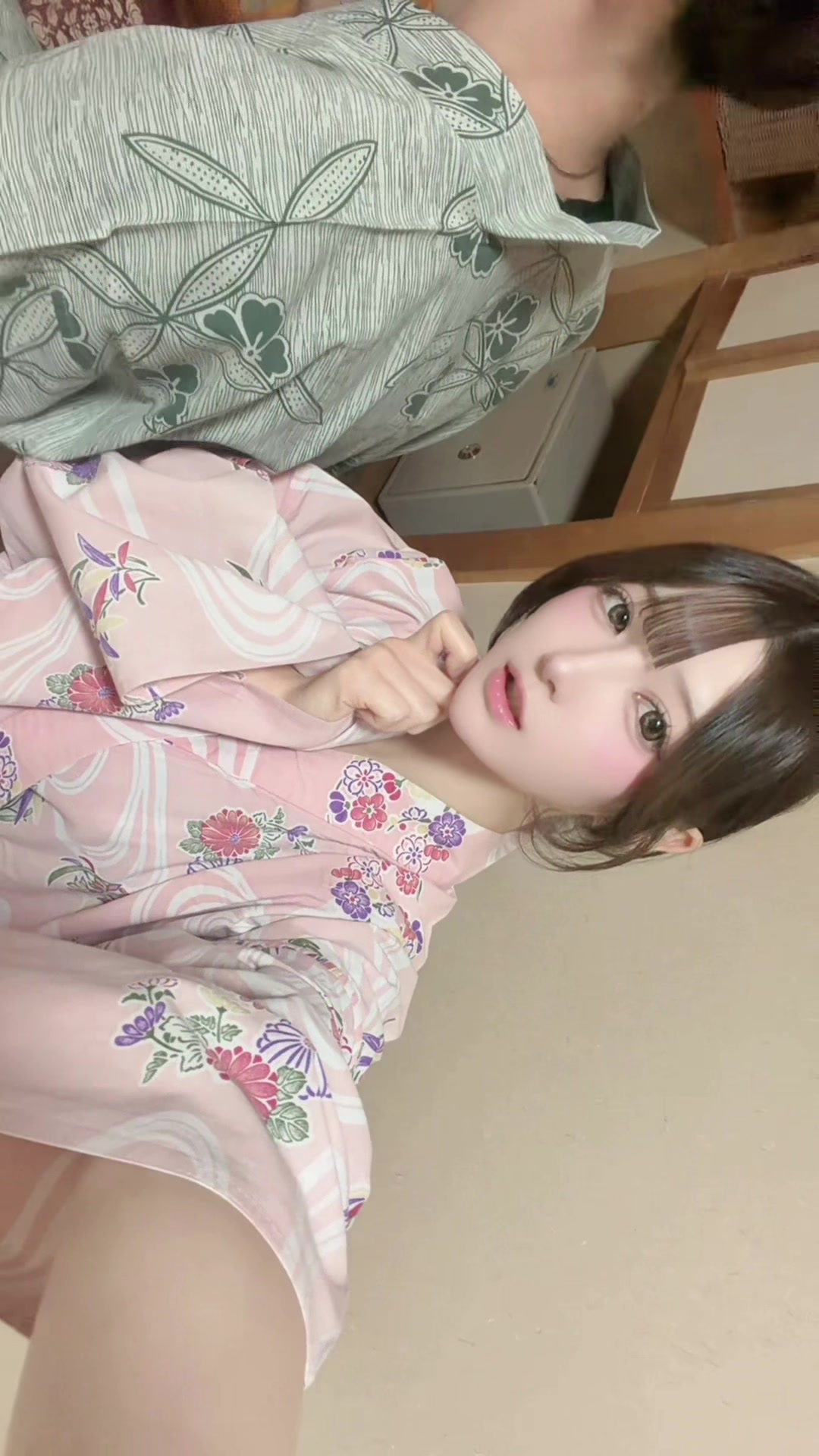@ゆあ