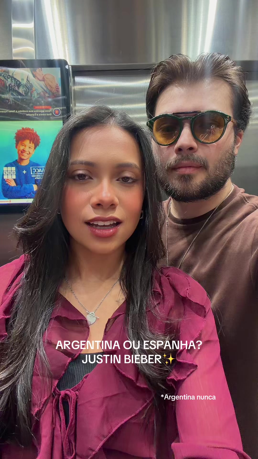 @Raianyleticia