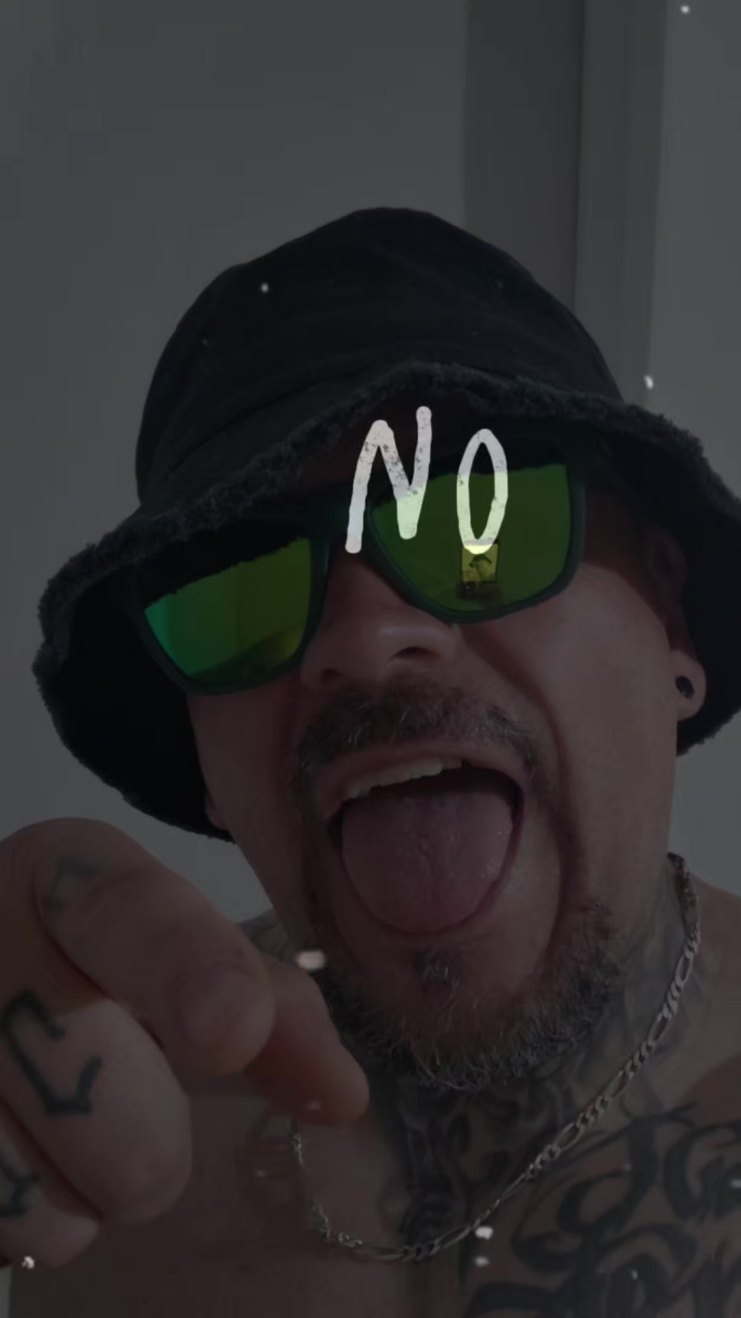 @Iker Chow Vlogs