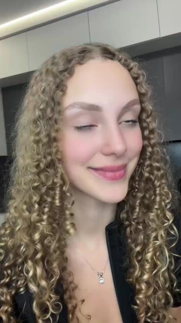 @Zoey Curly