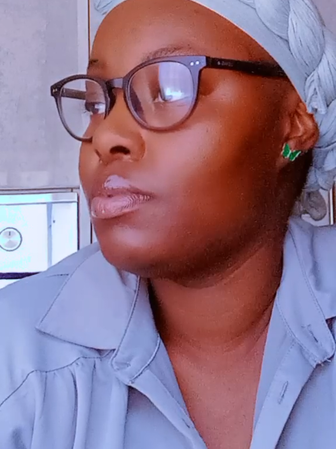 @👑Queen masutha
