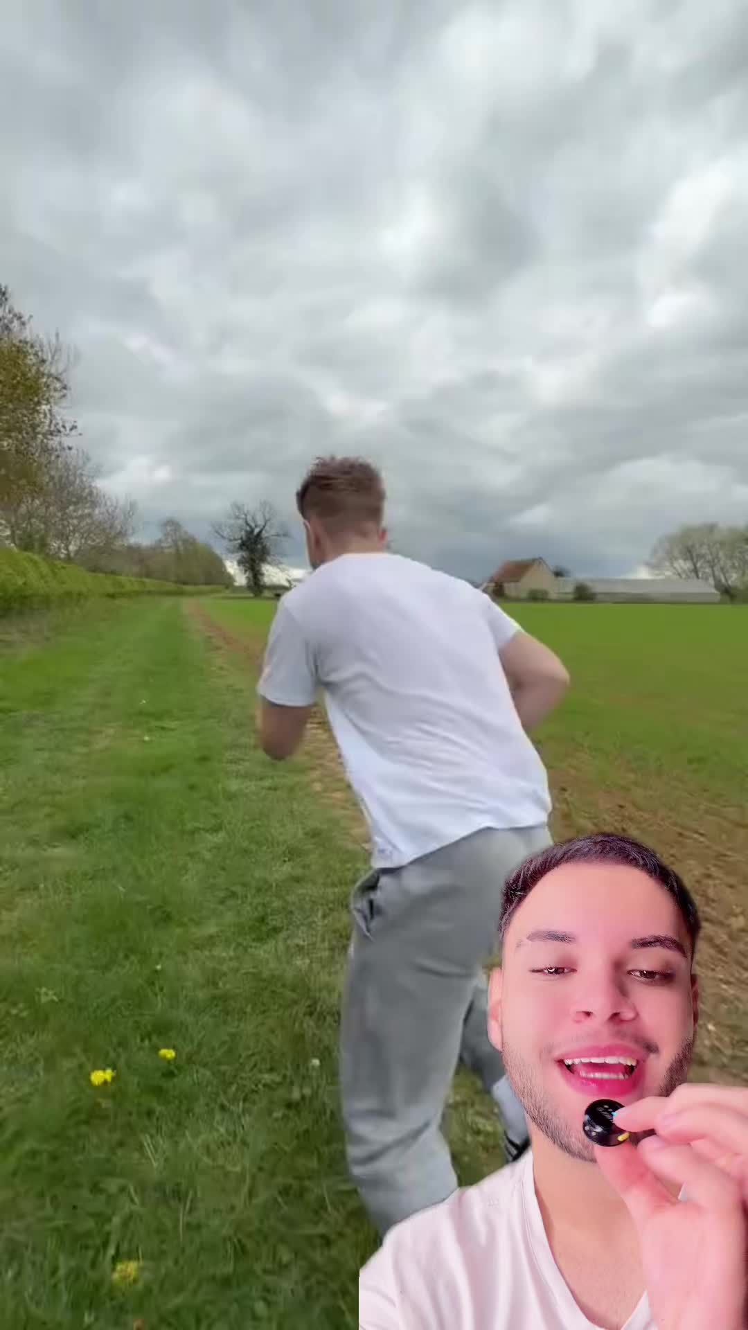 @Victorioso