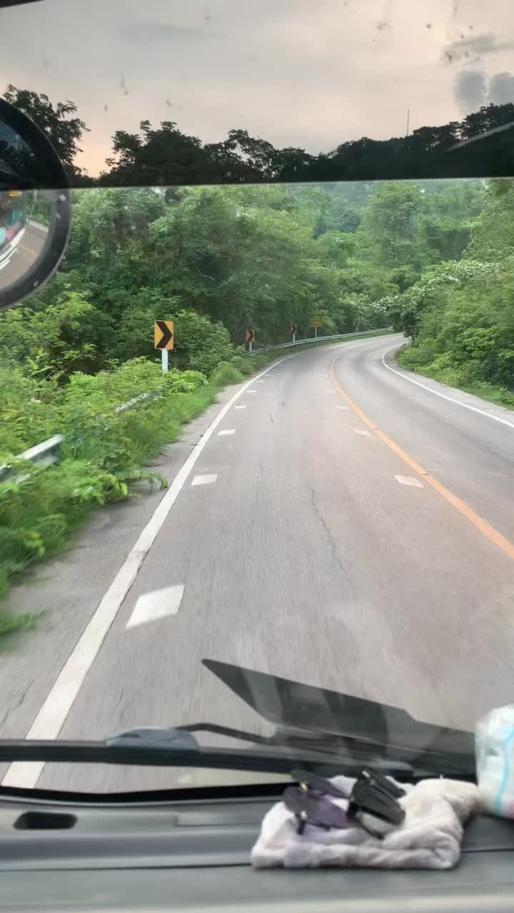 @ณัฐนิธิ&ensp;รักไทย🇰🇷[부]